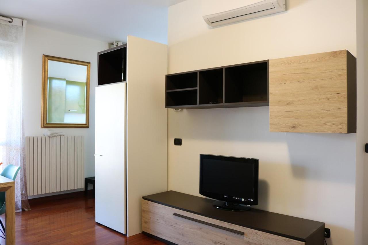 Apartmán Happy Flat With Terrace Milán Exteriér fotografie